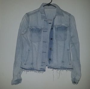 ⭐️💸GAP Distress Denim Jacket